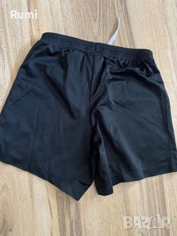 Оригинални юношески къси панталони NIKE DRI-FIT! 137-147 р, снимка 3 - Детски къси панталони - 46248004