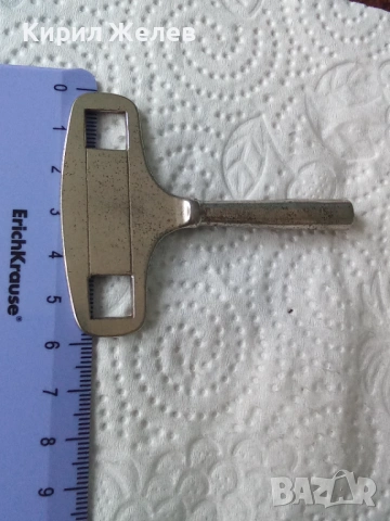 Ключ за стенен часовник 53356, снимка 5 - Антикварни и старинни предмети - 53137736