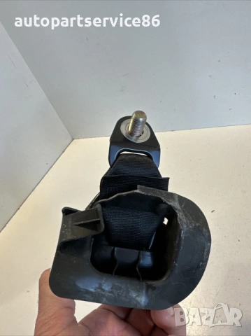 Закопчалка за предпазен колан задна дясна за Toyota Prius 1.8 Hybrid (2018) 6353192B, снимка 2 - Части - 54203075