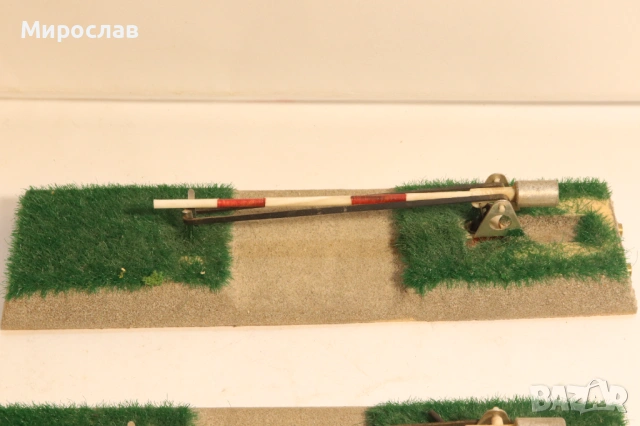 FALLER? KIBRI? H0 1/87 БАРИЕРА ВАГОН ВЛАК ЖП ПРЕЛЕЗ, снимка 2 - Колекции - 53916636