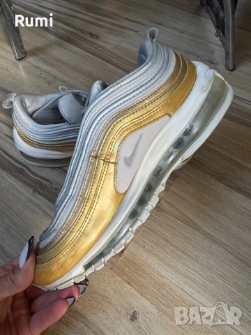 Оригинални маратонки Nike Air Max 97 Metallic Gold! 39 н, снимка 9 - Маратонки - 52188589