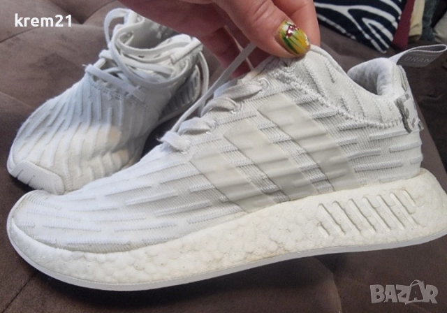 Adidas NMD R2 дамски перфектни! , снимка 2 - Маратонки - 52252468