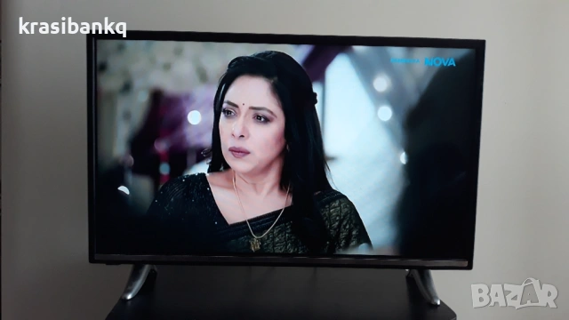 Телевизор JVC с интернет , 32 инча, снимка 3 - Телевизори - 51953260