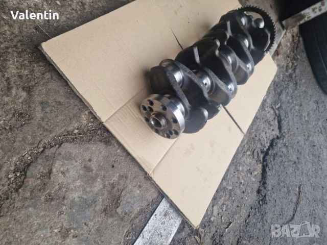 Продавам колянов вал за Мазда 2,2 Скайактив с лагери и биела , снимка 3 - Части - 52891397