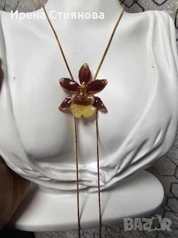 Колие с естествен цвят на мини орхидея. , снимка 4 - Колиета, медальони, синджири - 53614060