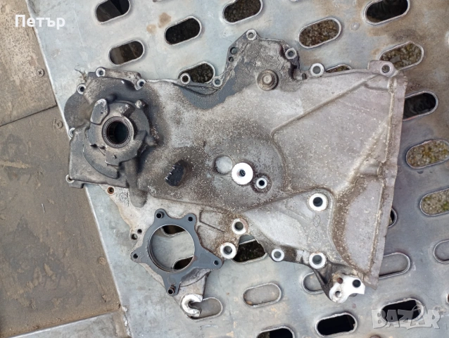 Ангренажен капак с маслена помпа Хюндай Киа 1.4 бензин код G4FA , снимка 2 - Части - 53981159