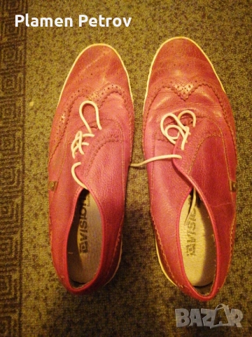 часовник, обувки и клаксон , снимка 10 - Други ценни предмети - 44474821