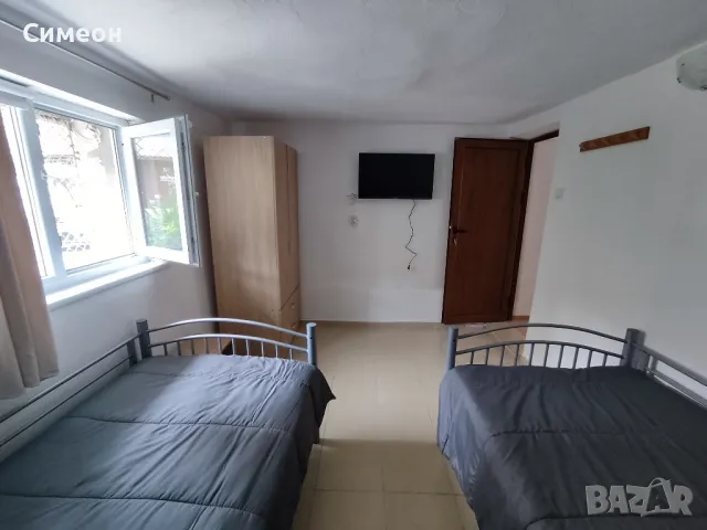 Давам две двойни стаи за персонал в Приморско