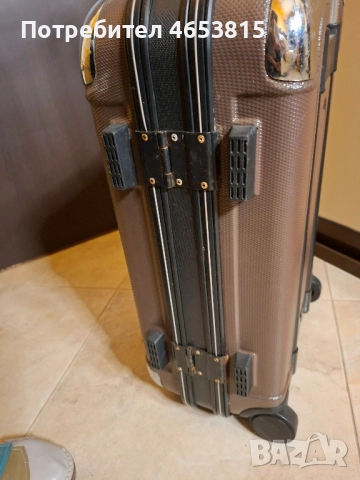 куфар от 100% поликарбонат, снимка 4 - Куфари - 52458951