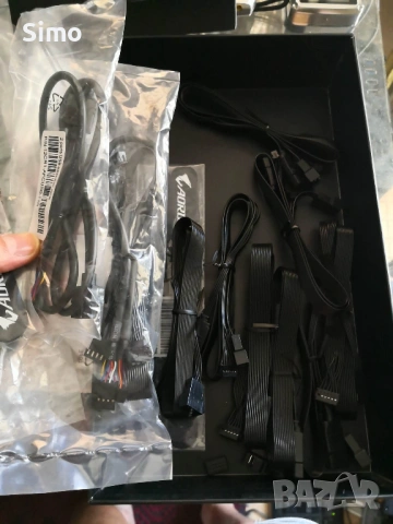 Контролер Aorus RGB fan commander, снимка 2 - Други - 54173083