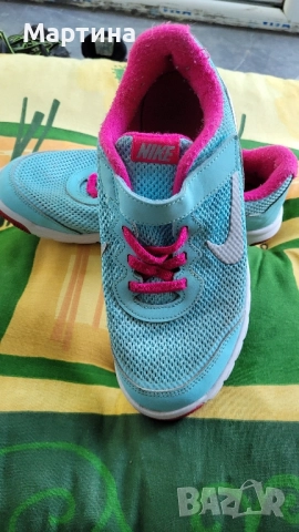 Детски маратонки Найк 33,5 н, снимка 5 - Детски маратонки - 51551450