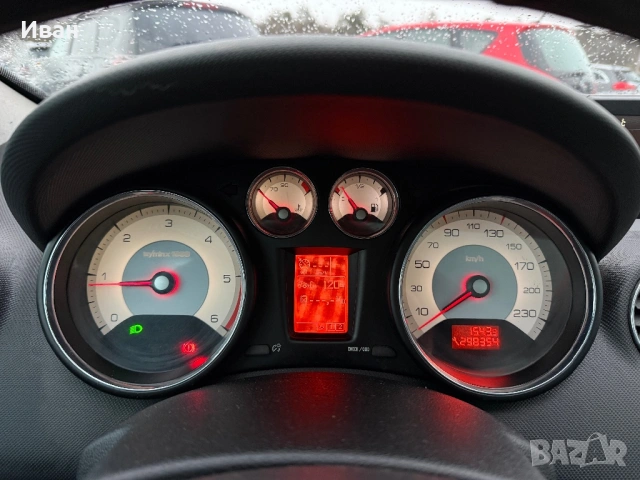 Peugeot 308 * SW* 2.0HDI* 136HP* NAVI* XENON*, снимка 12 - Автомобили и джипове - 53577192