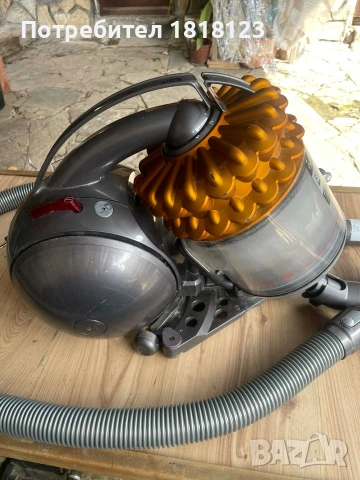 Продавам прахосмукачка Dyson DC52 ., снимка 8 - Прахосмукачки - 53693632