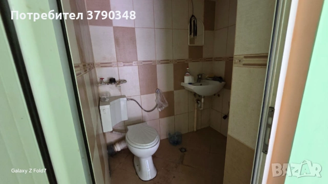 Функционален гараж със санитарен възел , снимка 5 - Гаражи и паркоместа - 54082111
