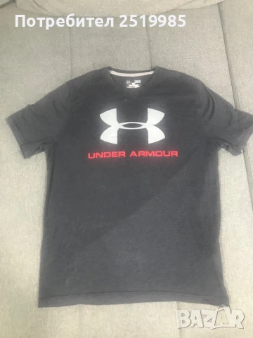 Широка тениска Under Armour - Размер М