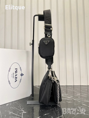 чанта prada, снимка 4 - Чанти - 52786830