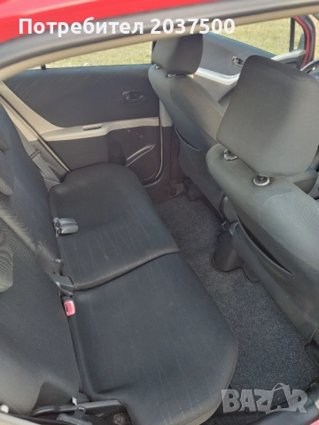 Toyota Yaris, снимка 10 - Автомобили и джипове - 52181615