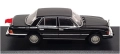 Mercedes-Benz 450 SEL W116 1977 филма Rocky IV мащаб 1:43 на GreenLight нов в PVC дисплей-кейс, снимка 3