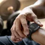 Метален корпус с каишка, съвместим с каишки за Apple Watch 44 mm, снимка 9