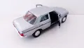 Mercedes-Benz E-Class 230E Welly - Мащаб 1:34-39, снимка 4