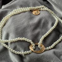 Ретро перлена огърлица със златисти елементи, снимка 5 - Колиета, медальони, синджири - 45878733