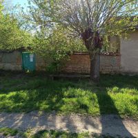 Продавам къща в с.Каранци, община Полски Тръмбеш, снимка 2 - Къщи - 45218043