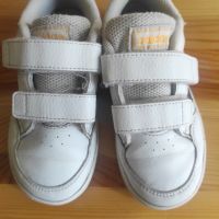 Маратонки Adidas, снимка 1 - Детски маратонки - 45142236