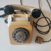 Стар Телефон, снимка 2 - Антикварни и старинни предмети - 44974976