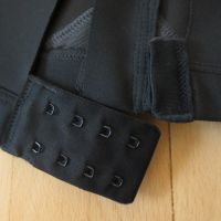 nike alpha high-support padded zip-front bra, снимка 6 - Корсети, бюстиета, топове - 45699736