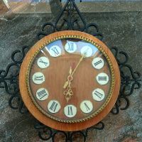 Vintage кварцов часовник Янтар . , снимка 4 - Стенни часовници - 45686732
