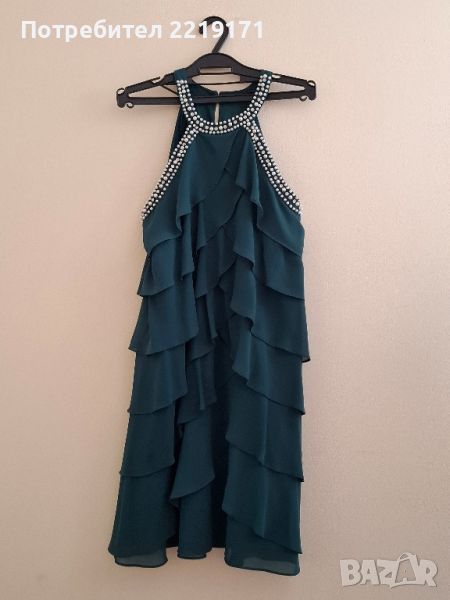 Тъмнозелена рокля с перли и камъни, снимка 1