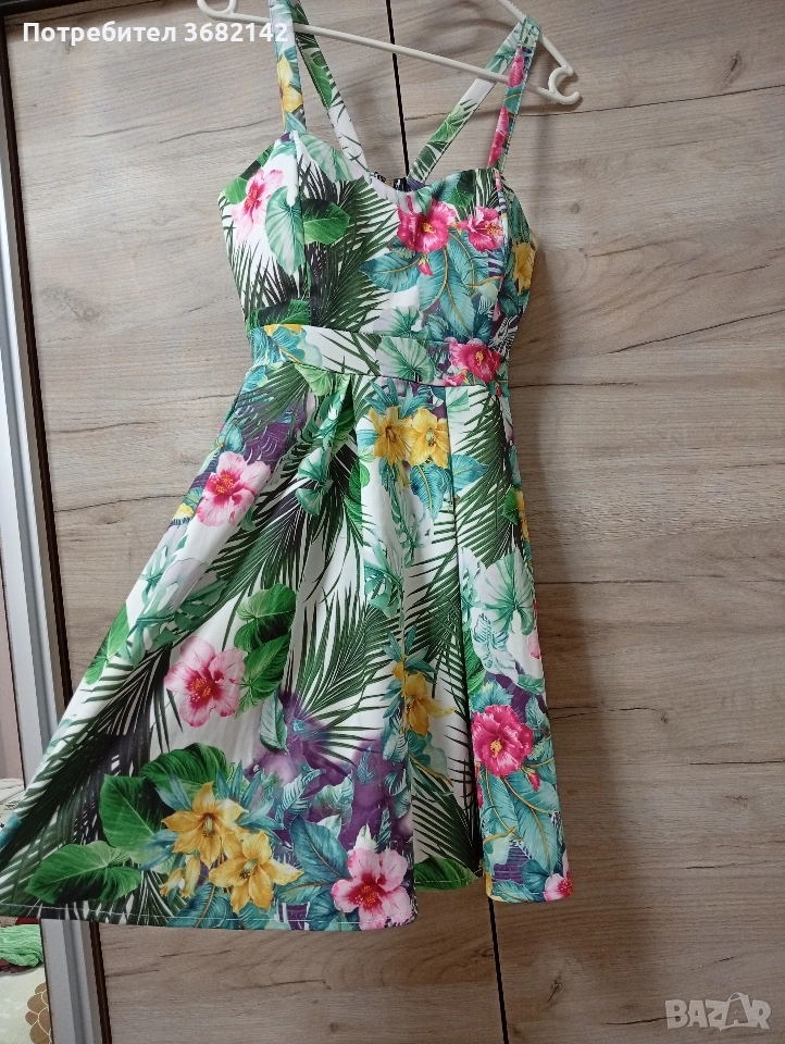 продавам дамска рокля , снимка 1