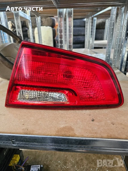 2011 - 2013 Kia Optima Лява задна светлина, монтирана на капак, лява 924034C OEM лампа, снимка 1