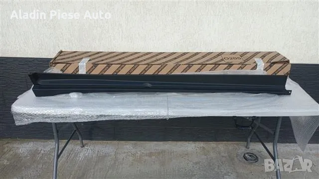 Лайсна за праг на врата, десен пътник, Fiat 500X 500 X година 2016 - 2021 код 735572237, снимка 1