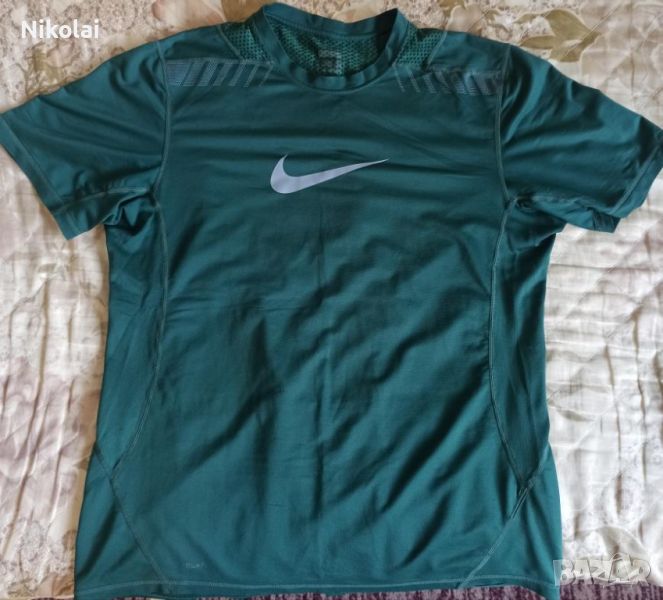 Тениска Nike (M), снимка 1