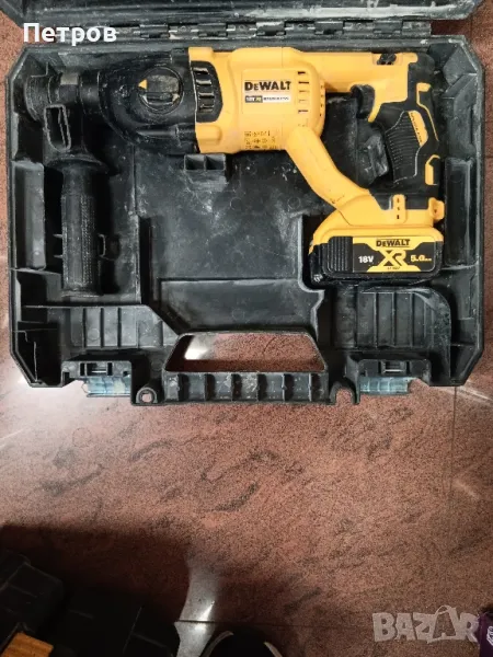 Акумулаторен Перфоратор DEWALT DCH-133N, снимка 1