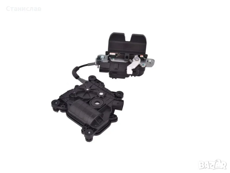 Kia Sorento MK3 Брава (механизъм) за заключване на багажник, снимка 1