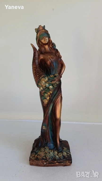 Фортуна , богиня на щастието, късмета и богатството , изобразявана с рог на изобилието. , снимка 1