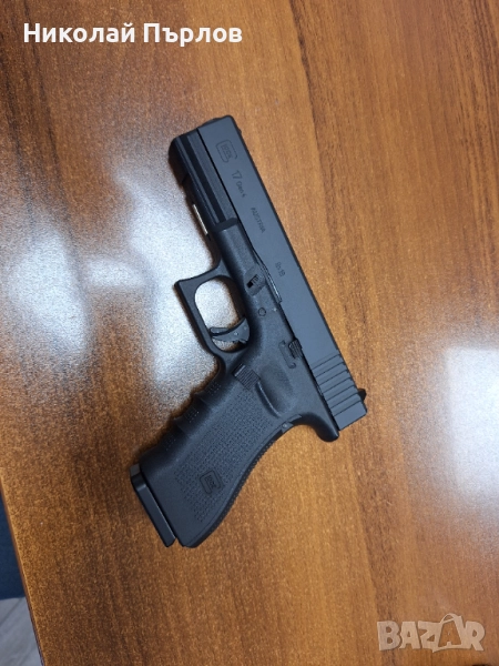 GLOCK 17 Gen4 UMAREX-чисто нов, снимка 1