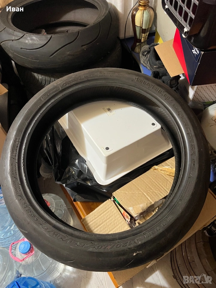 Предна и задна гума за мотор , снимка 1
