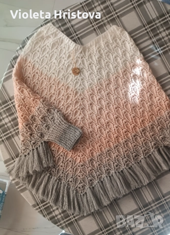 Дамско пончо, снимка 3 - Палта, манта - 52747850