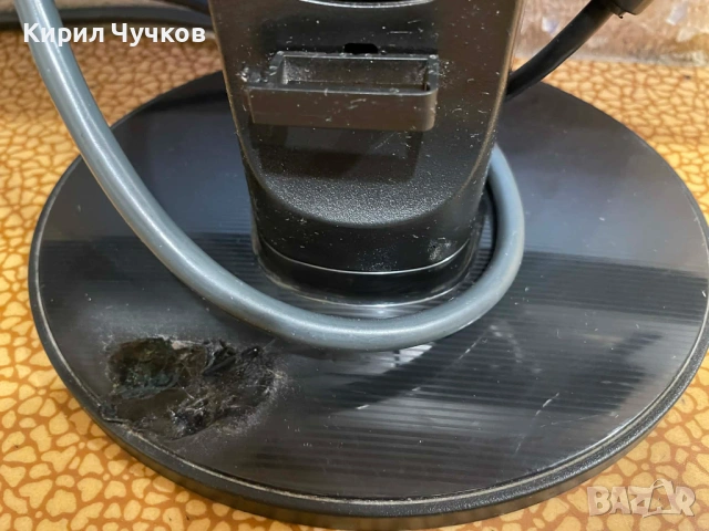 Продавам монитор LG FLATRON L1942S-BF 19", снимка 3 - Монитори - 53947114