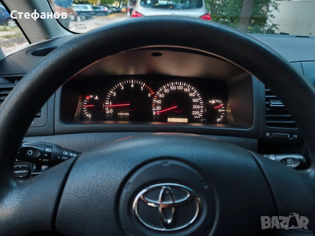 Toyota Corolla Verso , снимка 8 - Автомобили и джипове - 52496324