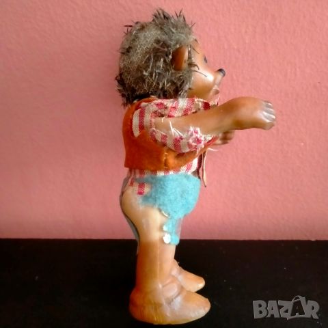 Колекционерска кукла мека играчка Steiff Macki Hedgehog Таралеж 11 см, снимка 6 - Колекции - 45854754