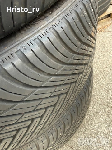 Комплект 4бр гуми 235/55/17, снимка 2 - Гуми и джанти - 54167759
