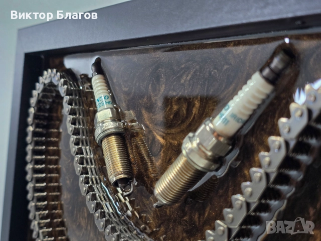 3D картина с части от двигател в епоксидна смола, снимка 4 - Картини - 52938018