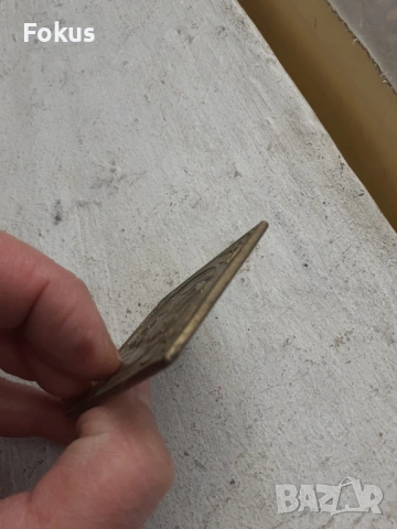 Малка нагръдна масивна бронзова икона, снимка 6 - Антикварни и старинни предмети - 53333767