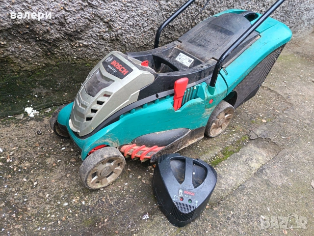 BOSCH Rotak 34 Li - Акумулаторна косачка за трева със зарядно