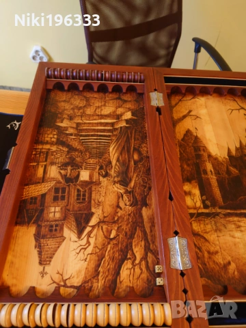 Нова ръчно изработена табла от масивно дърво (пирография)