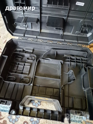 2 броя оригинални куфари DeWALT , снимка 3 - Куфари с инструменти - 53995063